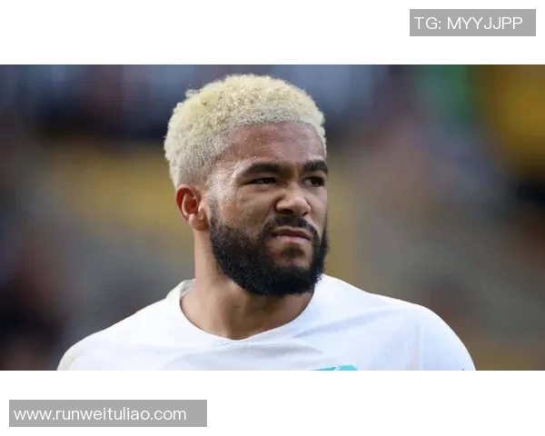 足球球星壁纸配上奇葩解说让你笑到停不下来